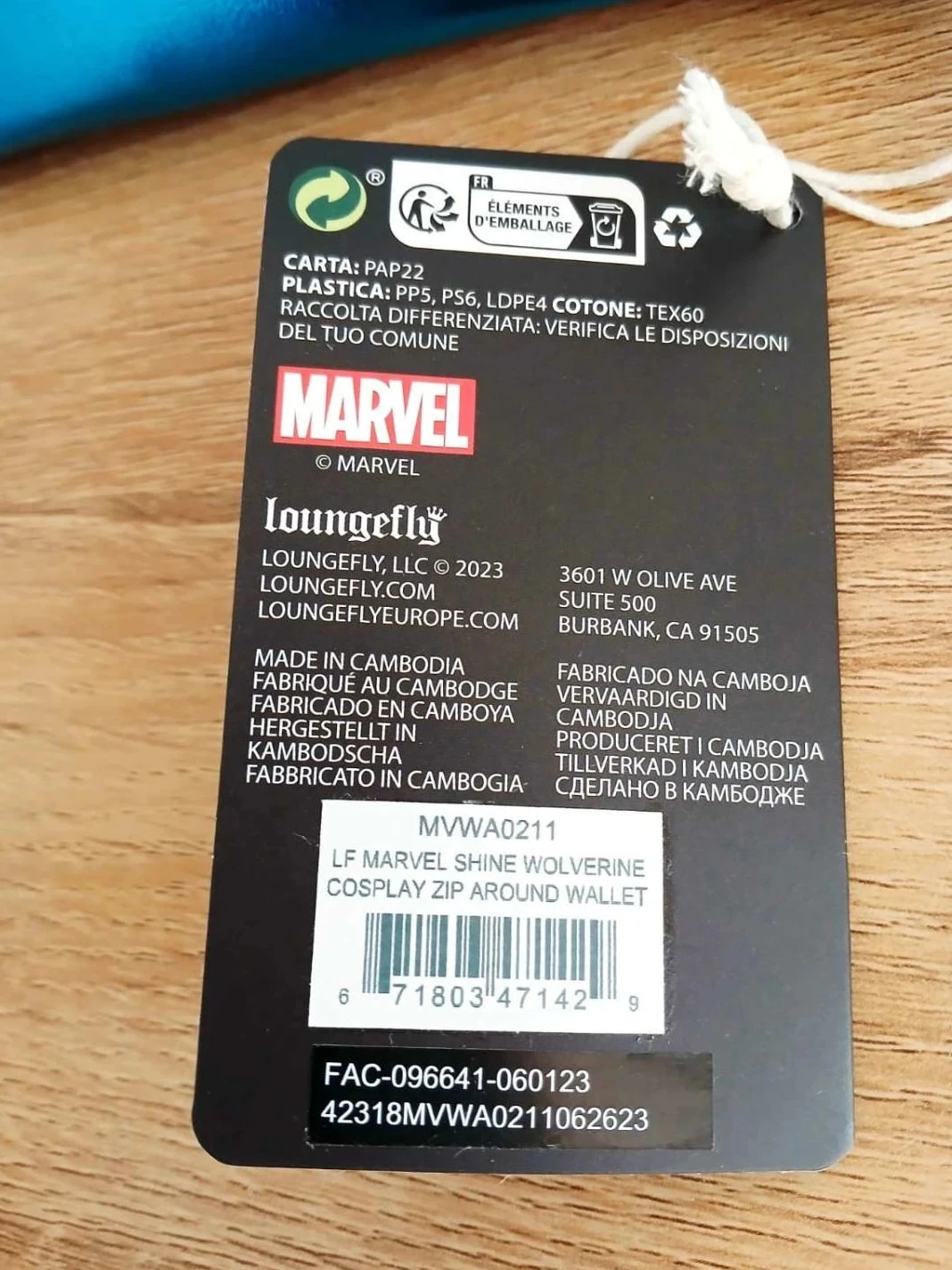 Marvel Loungefly Portefeuille Shine Wolverine Cosplay – photo 3